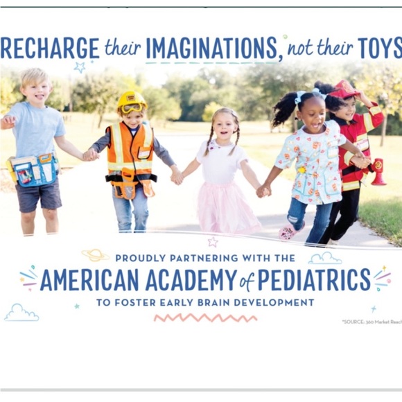 Melissa and Dough Wooden travel hangman game board - Picture 13 of 17